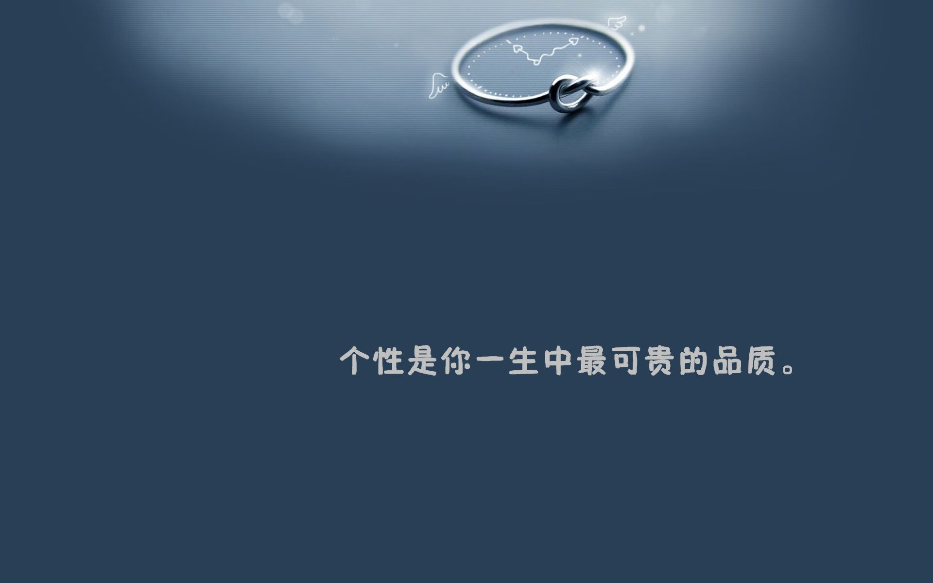 特色足球文化创意市集火爆开幕,展示多层次体育文化融合,足球文化布置