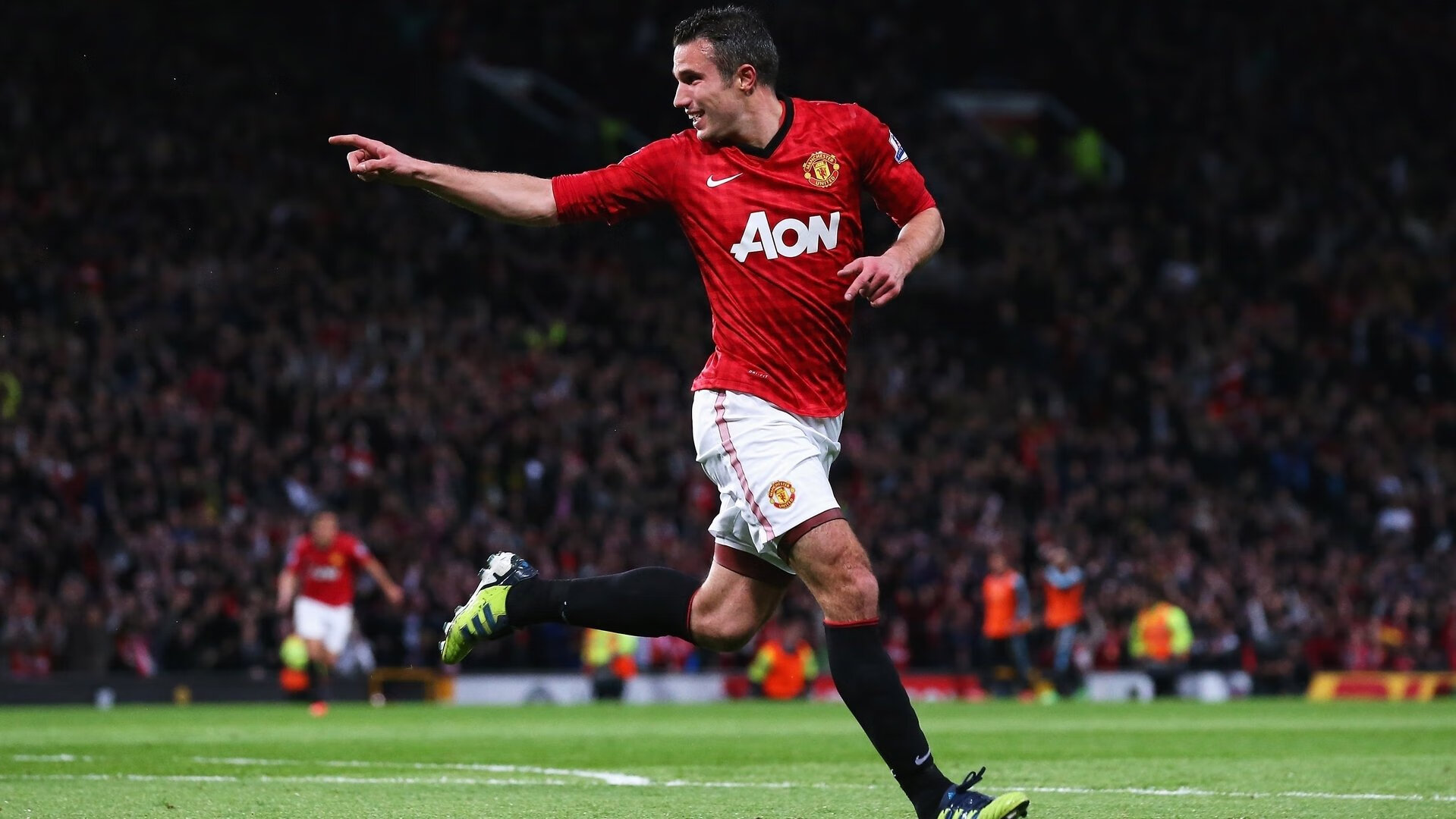 _雄鹿队字母哥再次砍下三双_，雄鹿字母哥fmvp